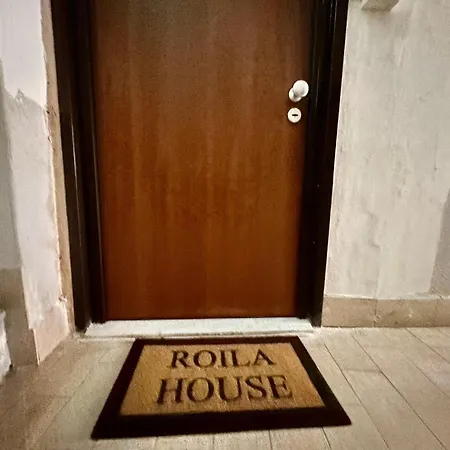 Roila House - Self Checkin Неаполь